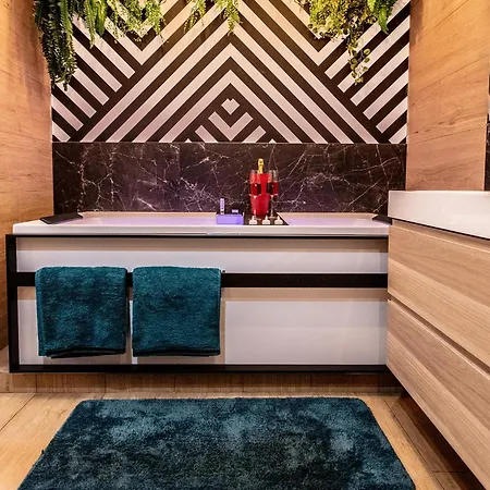 Tropical Jacuzzi Oasis - Terreaux * Λυών